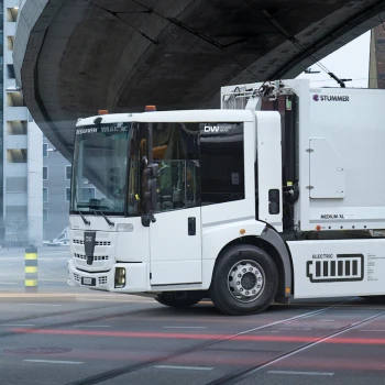 Ein Abfallsammelfahrzeug.