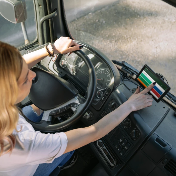 Berufskraftfahrerin in der Abfallwirtschaft